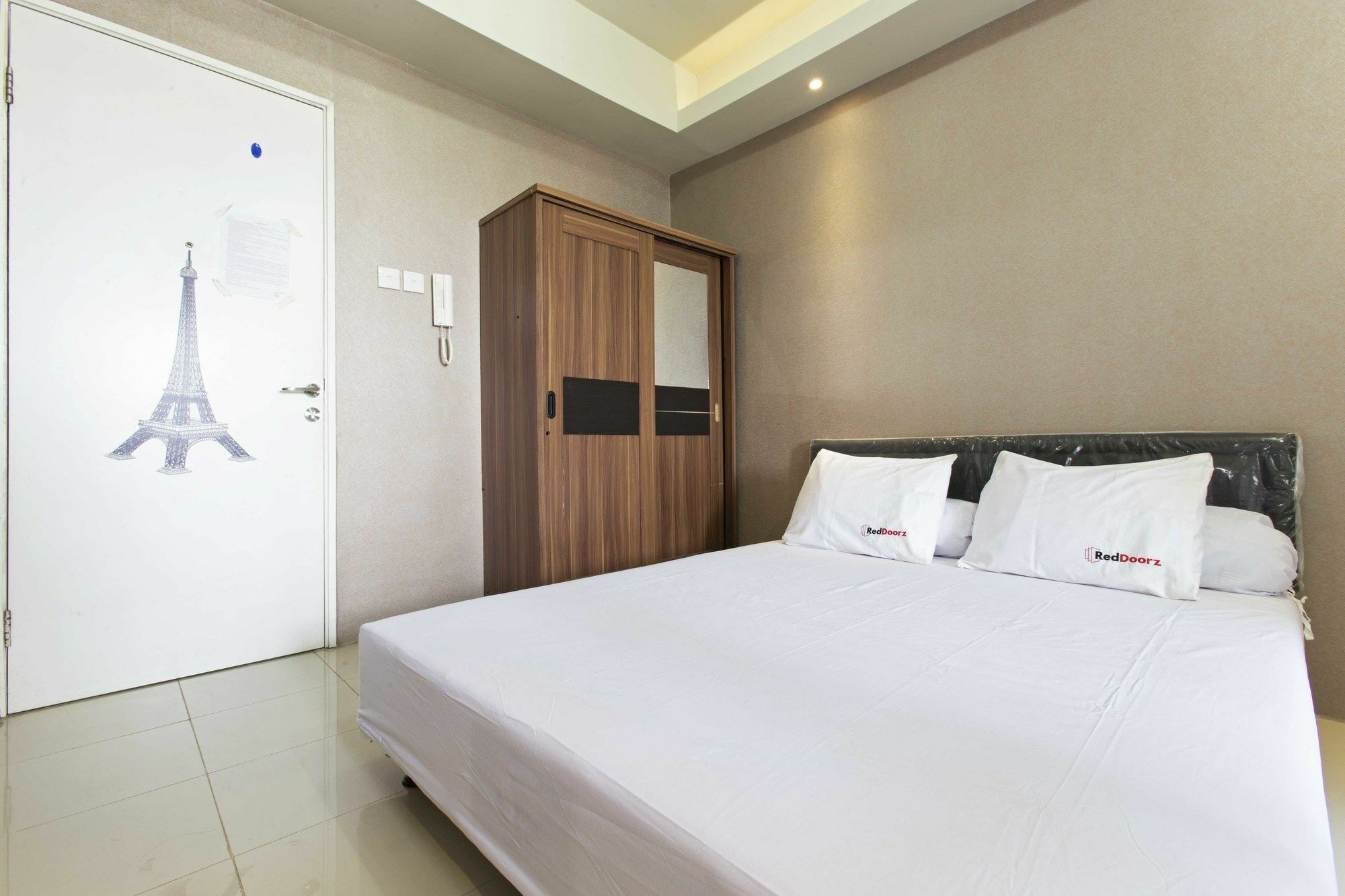Reddoorz Apartment @ Pegangsaan Kelapa Gading 3 Jakarta Ngoại thất bức ảnh