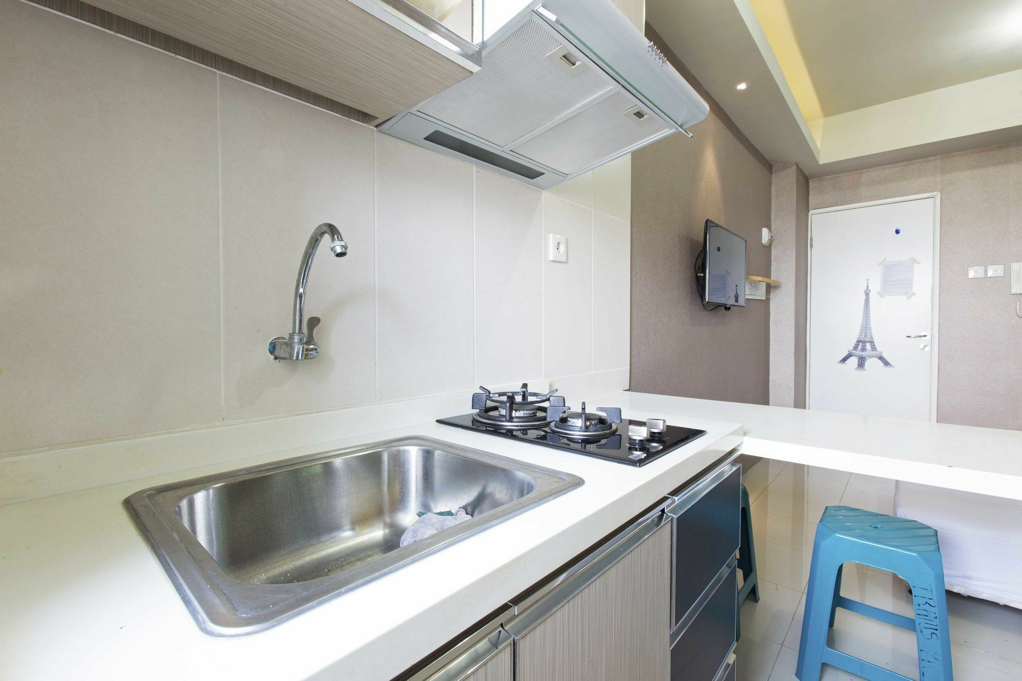Reddoorz Apartment @ Pegangsaan Kelapa Gading 3 Jakarta Ngoại thất bức ảnh
