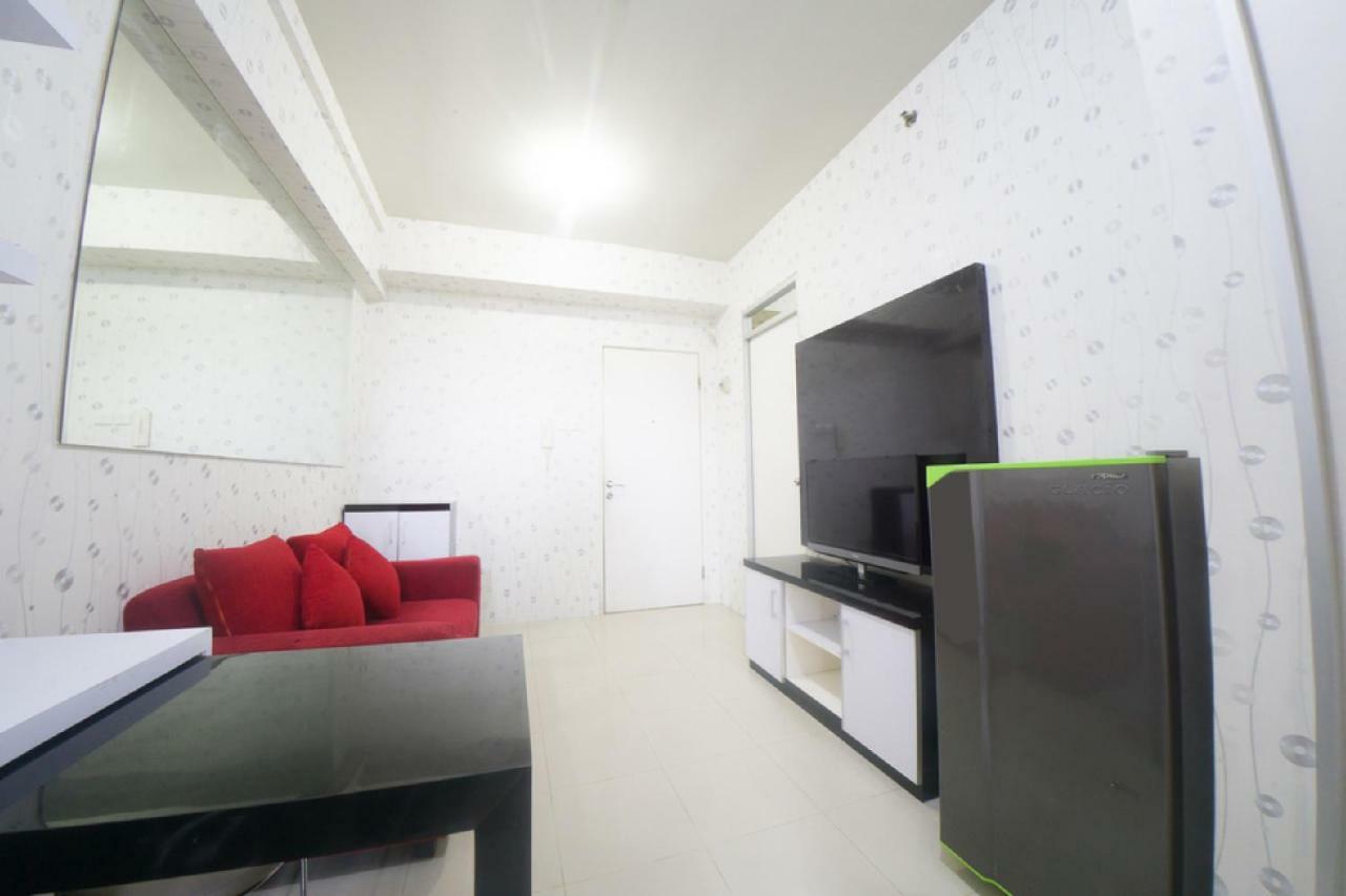 Reddoorz Apartment @ Pegangsaan Kelapa Gading 3 Jakarta Ngoại thất bức ảnh
