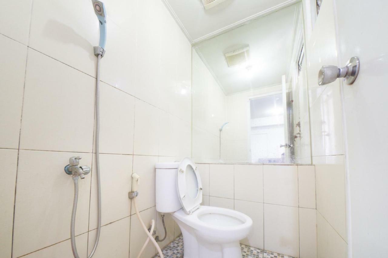 Reddoorz Apartment @ Pegangsaan Kelapa Gading 3 Jakarta Ngoại thất bức ảnh
